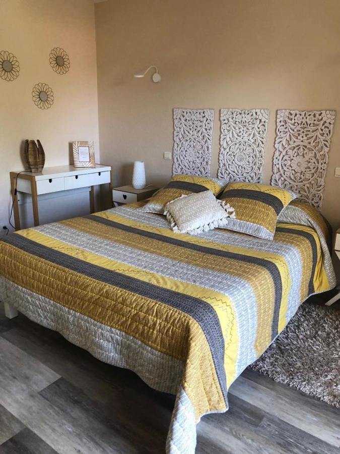 Lagalerne Bed & Breakfast Neuville-du-Poitou Exterior foto