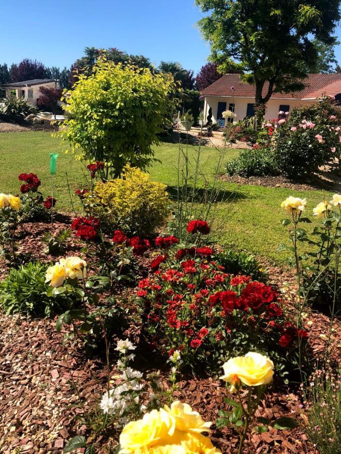 Lagalerne Bed & Breakfast Neuville-du-Poitou Exterior foto